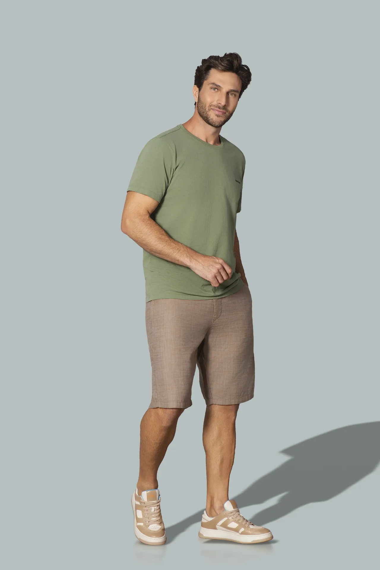 NB000102 Camiseta - BRM00115 Bermuda Alfaiataria