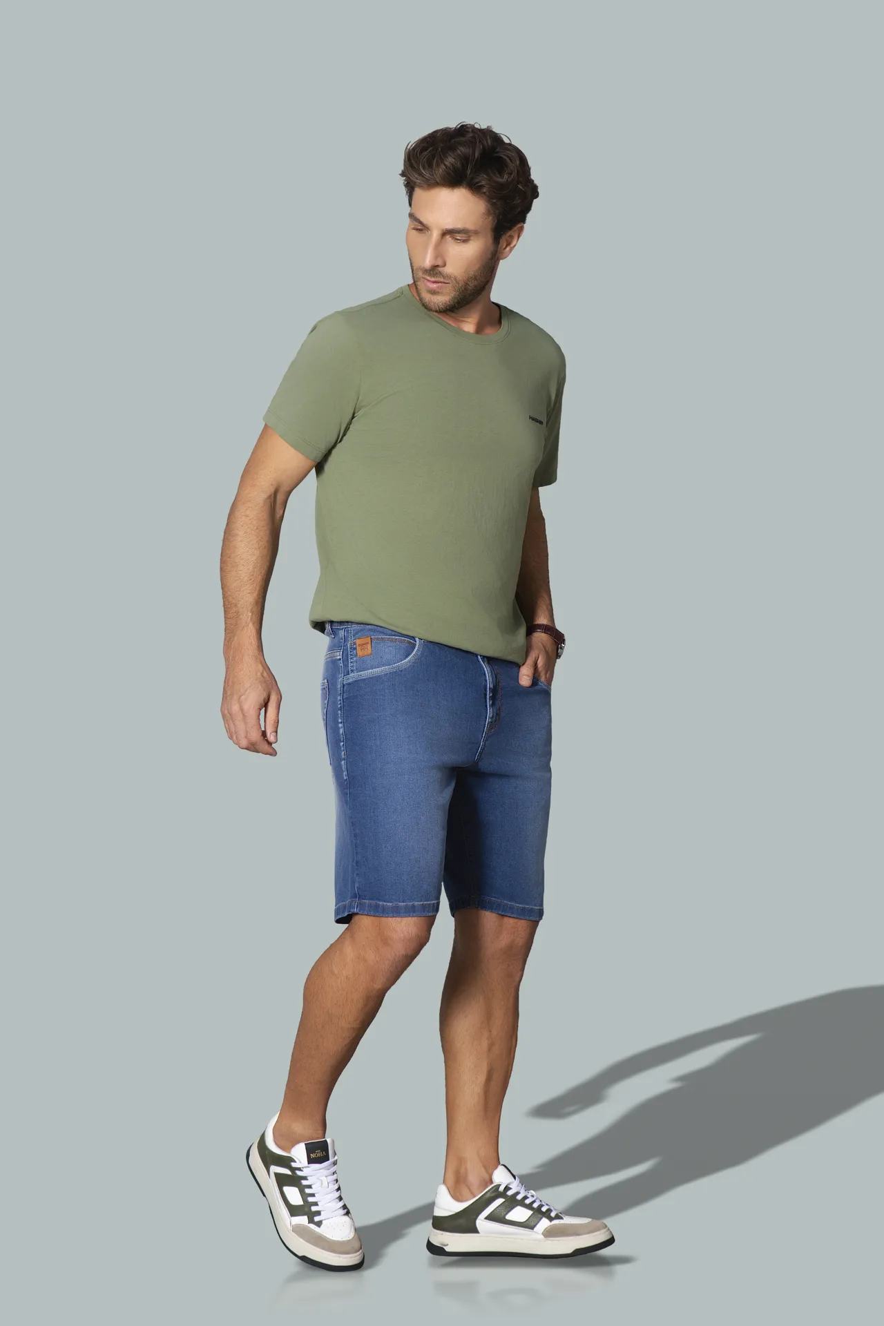 NB000102 Camiseta - BRM00114 Bermuda Jeans